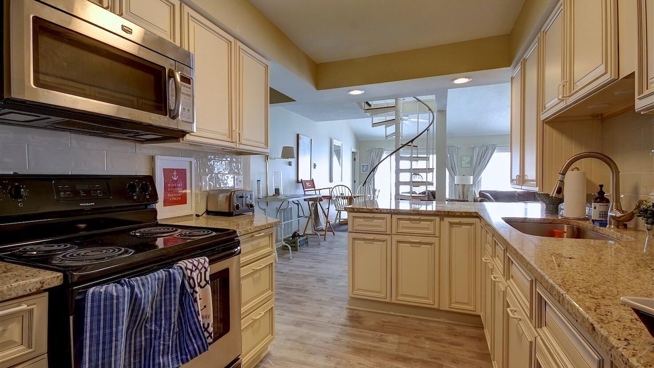 Photo of Kitchen in Port Clinton