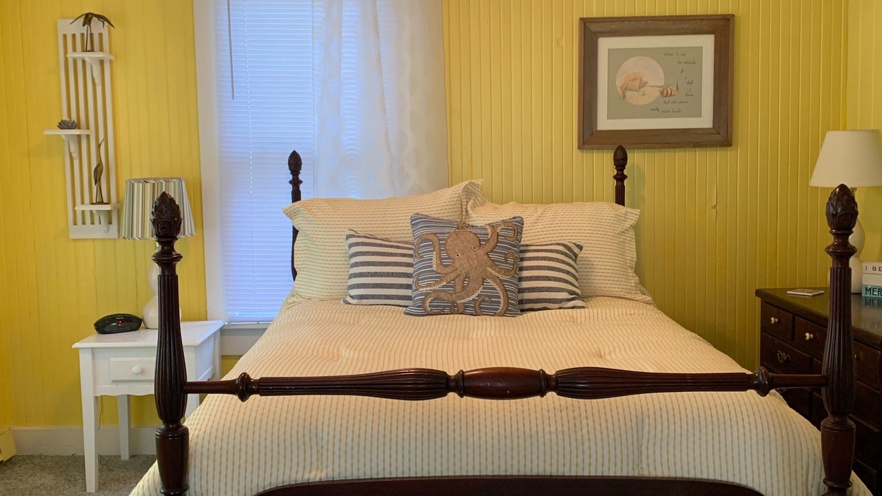 Photo of Bedroom in Morehead City
