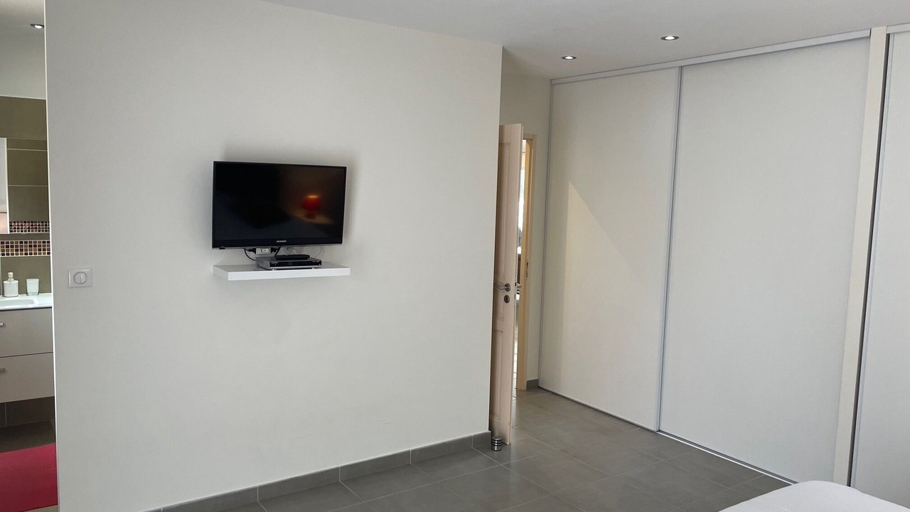 Photo of Bedroom in Calcatoggio