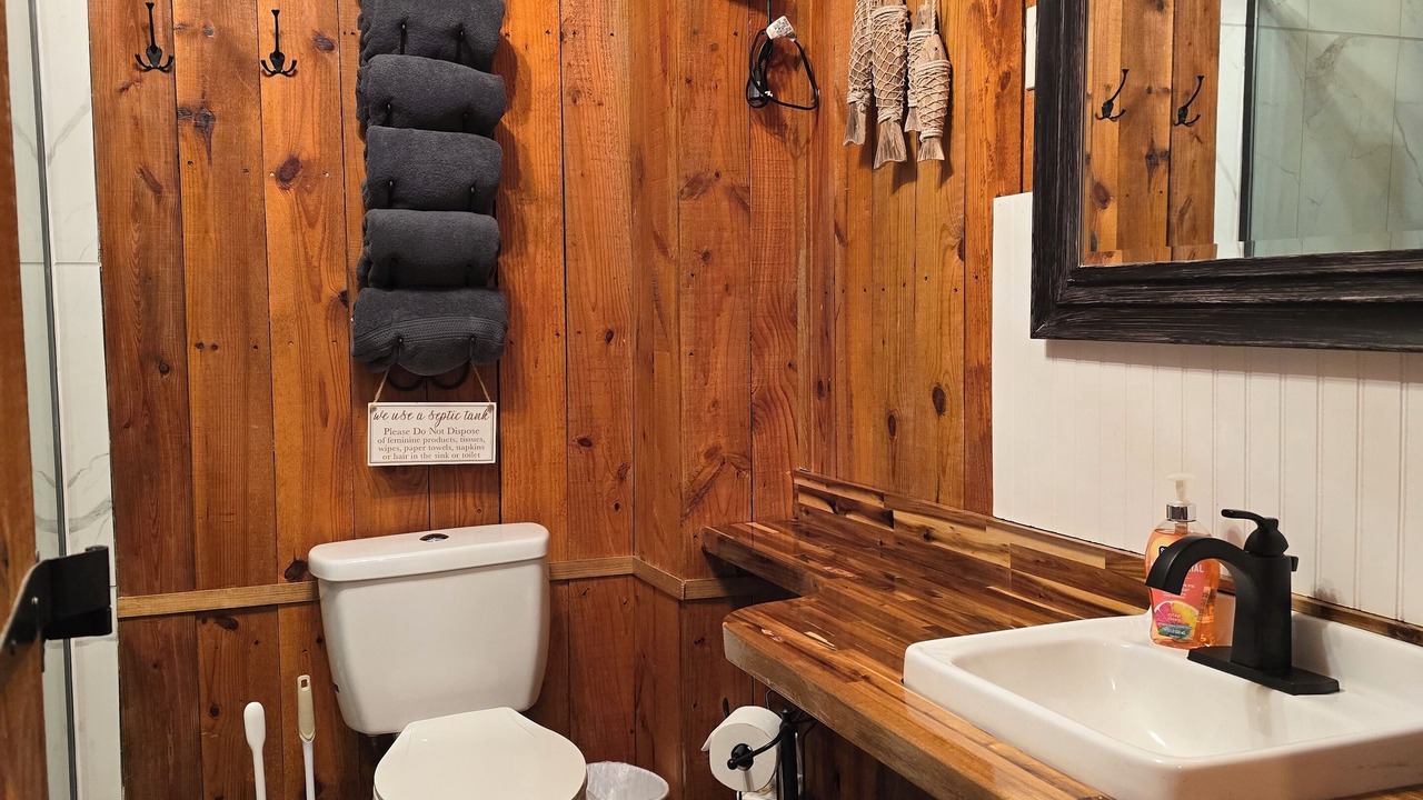 Photo of Bathroom in Ridgeville