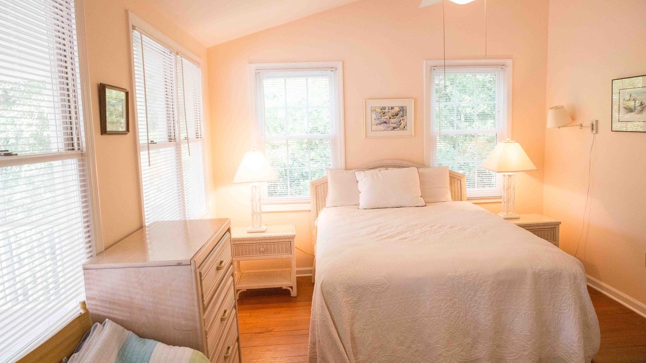 Photo of Bedroom in Sullivan's Island