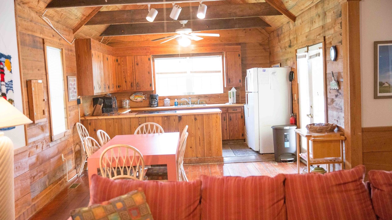 Photo of Livingroom in Sullivan's Island