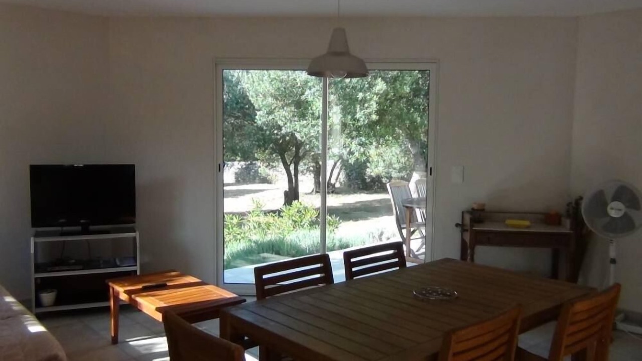 Photo of Livingroom in Bonifacio