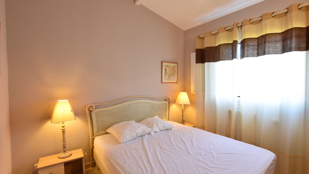 Photo of Bedroom in Tarcu