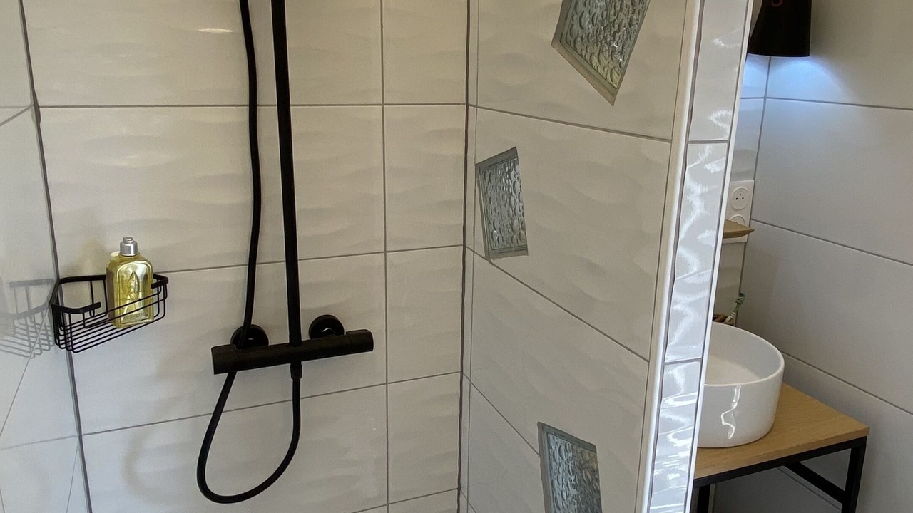Photo of Bathroom in Lozari