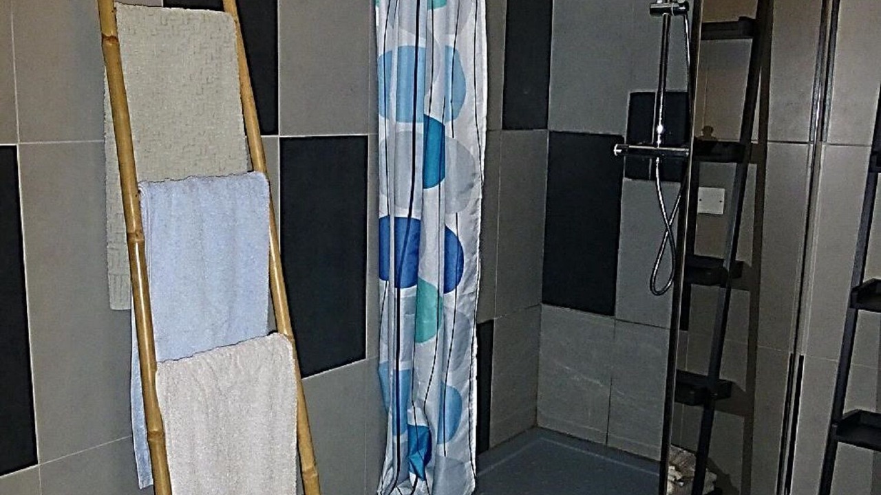 Photo of Bathroom in Calcatoggio