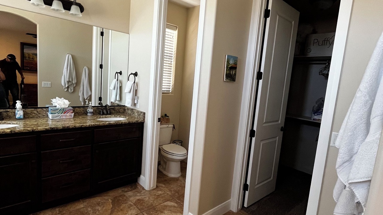 Photo of Bathroom in Washington