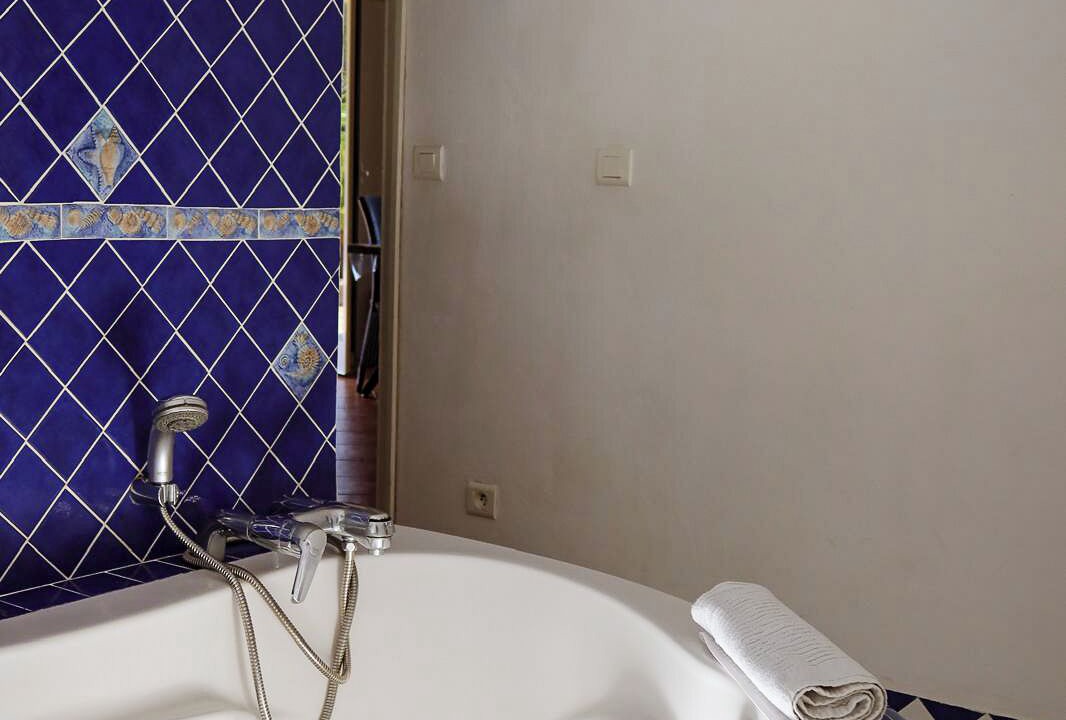 Photo of Bathroom in Figari