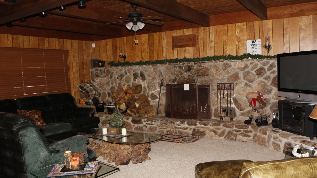 Photo of Livingroom in Sierra Cedars