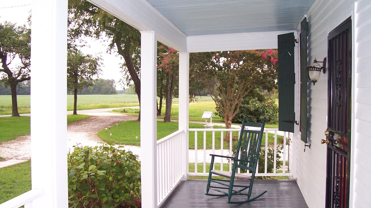 Photo of Patio Balcony in Birdsnest