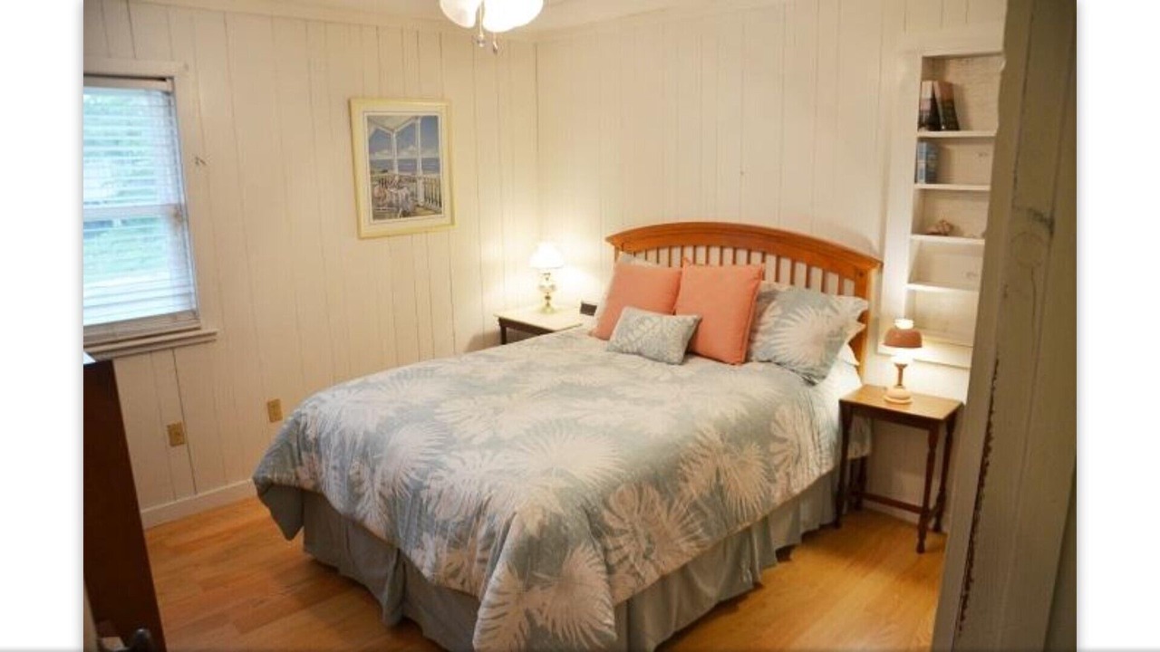 Photo of Bedroom in Edisto Island