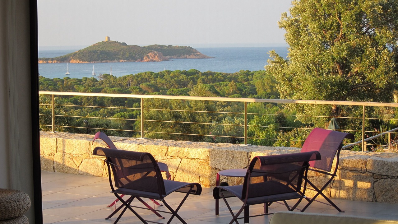 Photo of Outdoor in Cirendinu