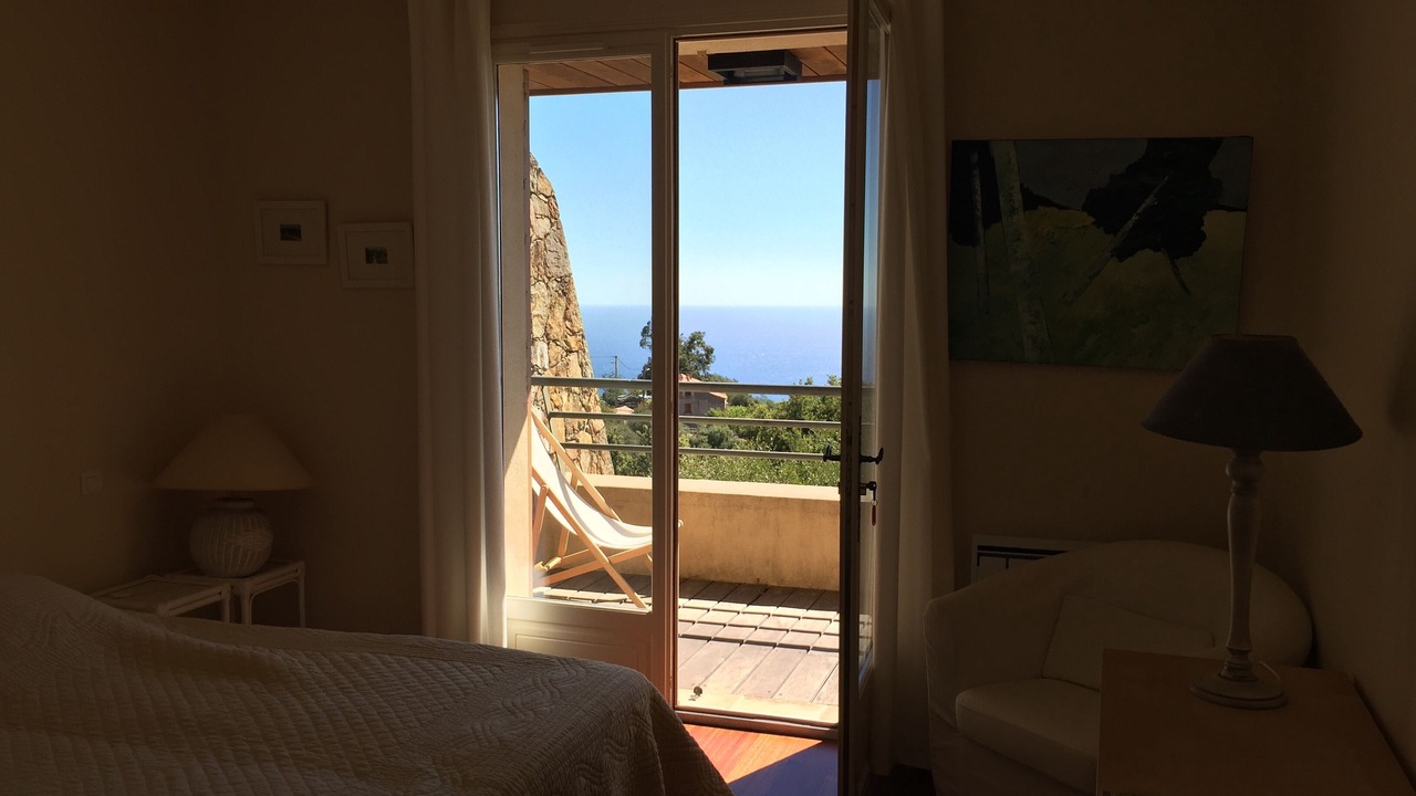 Photo of Bedroom in Sari-Solenzara