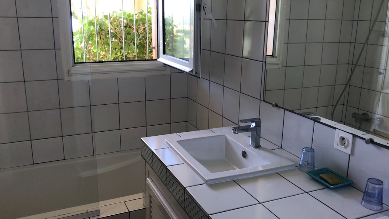 Photo of Bathroom in Cala Rossa