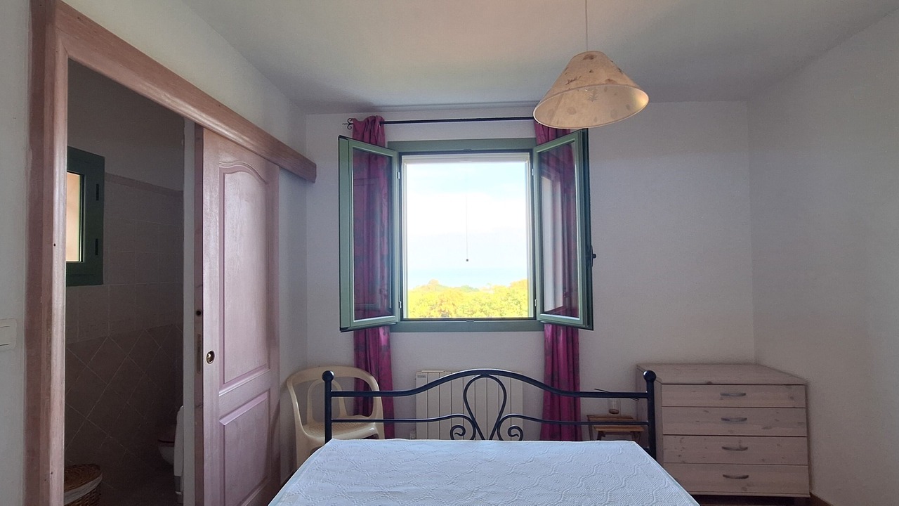 Photo of Bedroom in Santa-Lucia-di-Moriani