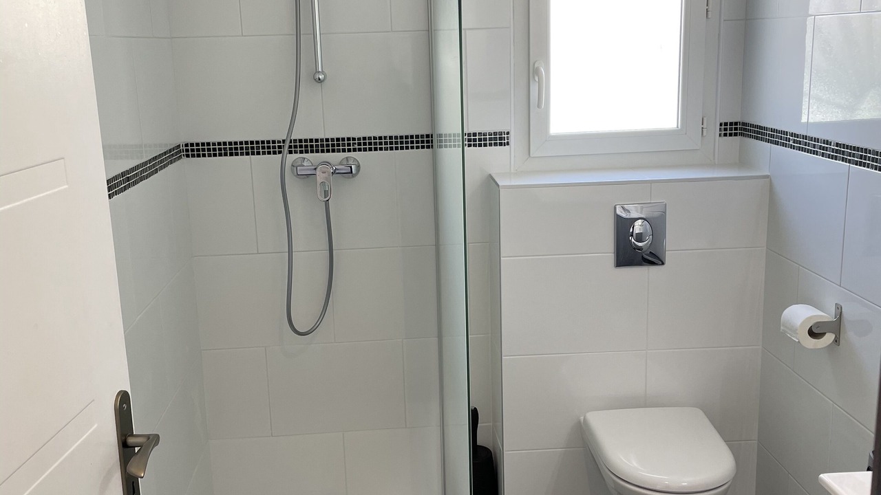 Photo of Bathroom in L'Ile-Rousse