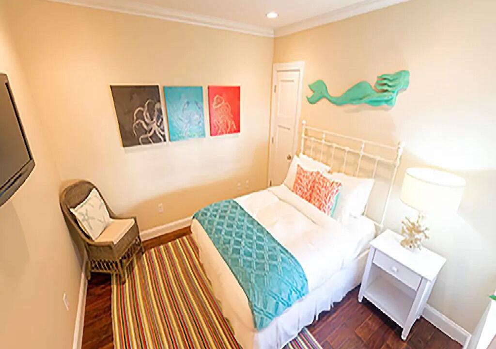 Photo of Bedroom in Yachting Village