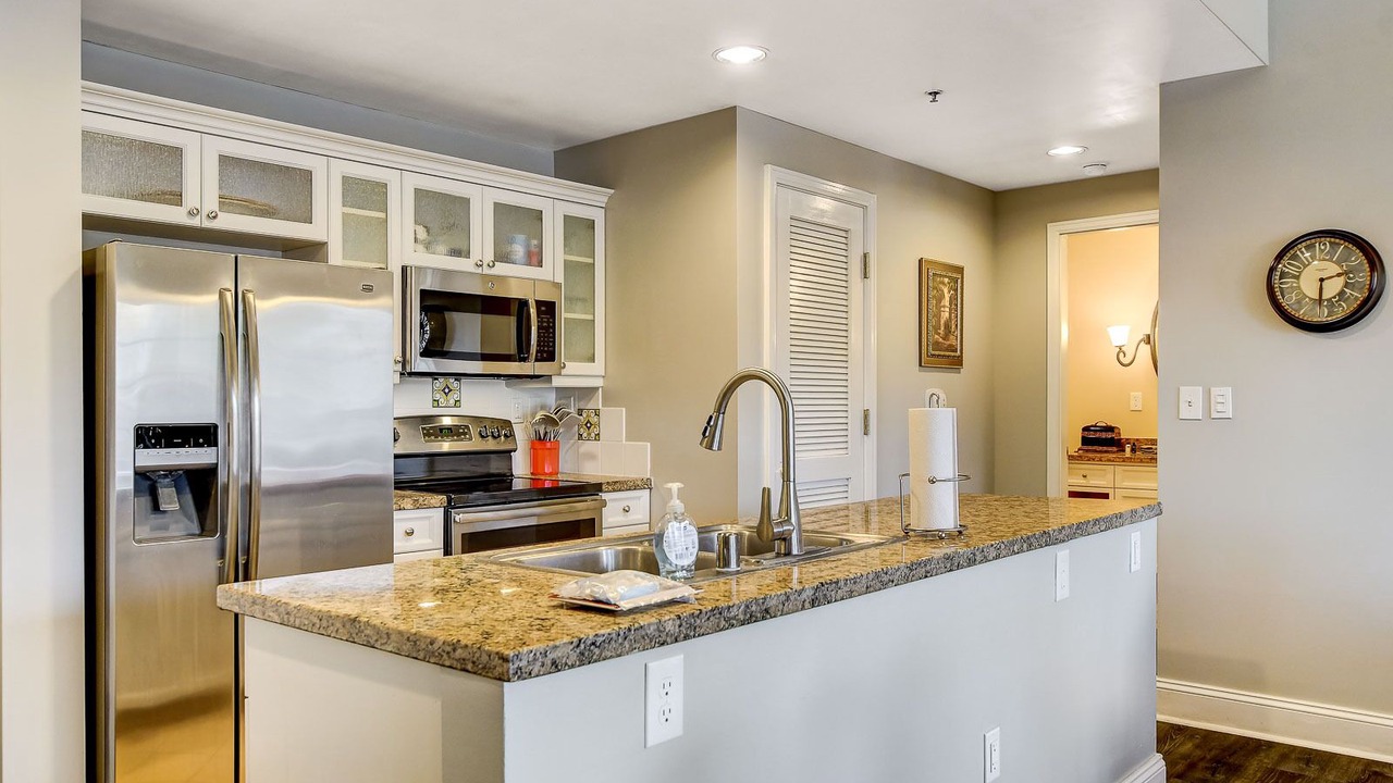 Photo of Kitchen in Lake Las Vegas