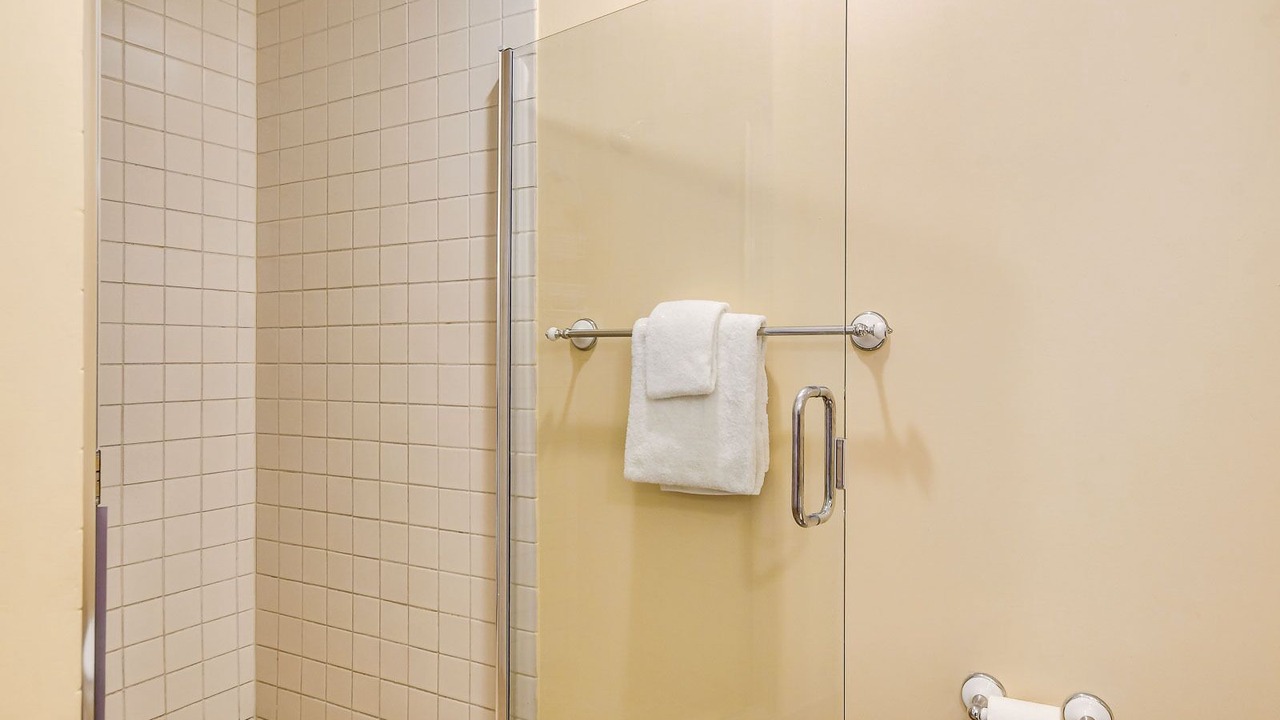 Photo of Bathroom in Lake Las Vegas