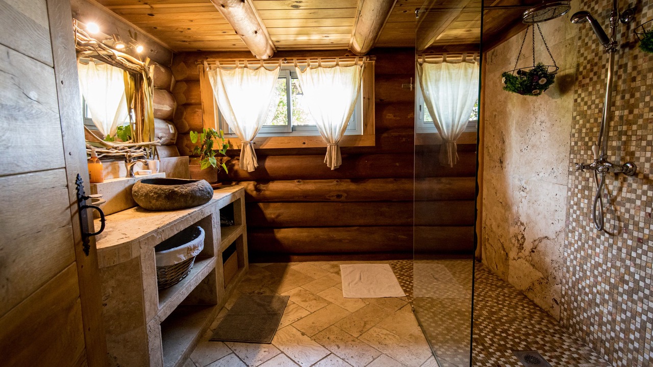 Photo of Bathroom in Figari