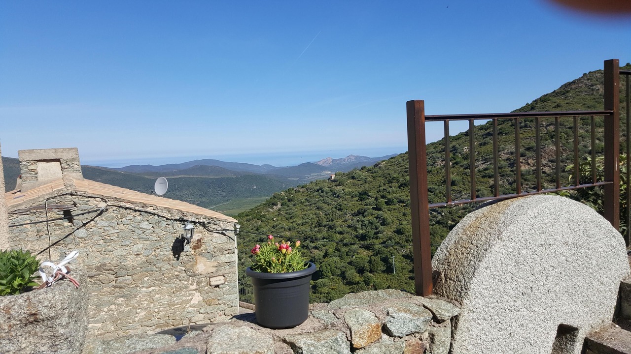 Photo of Outdoor in Lama