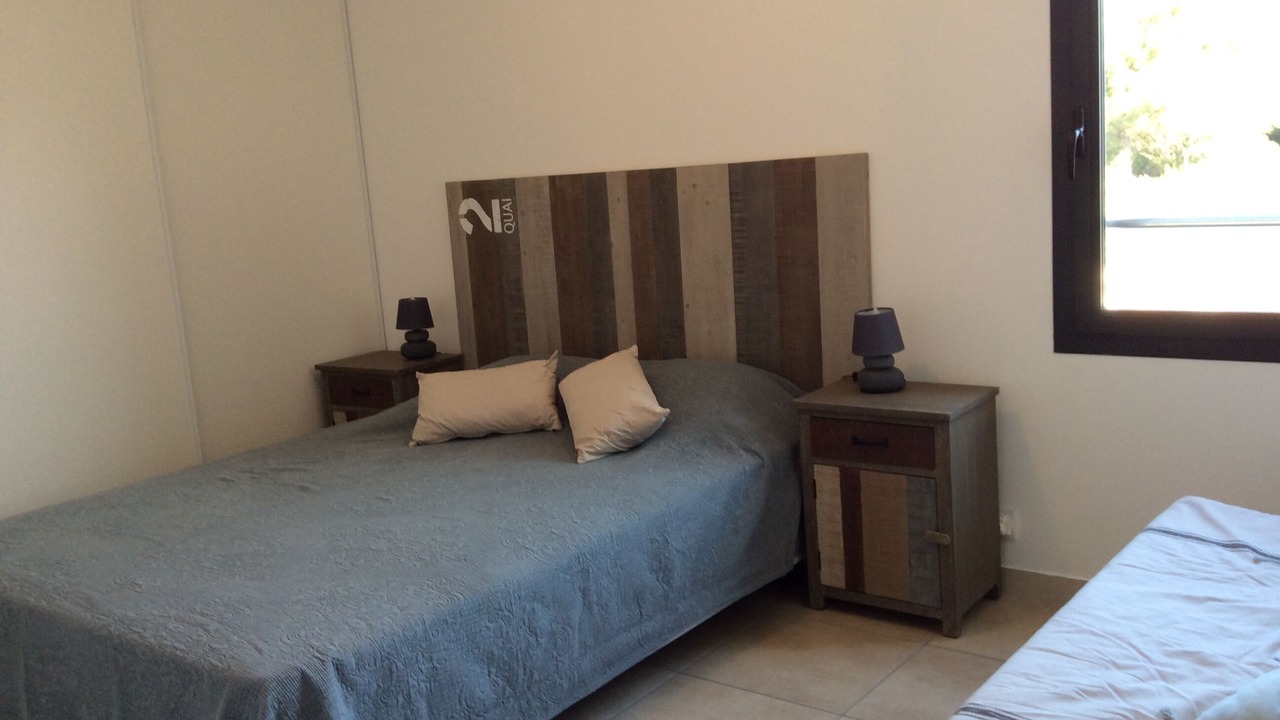 Photo of Bedroom in Porticcio