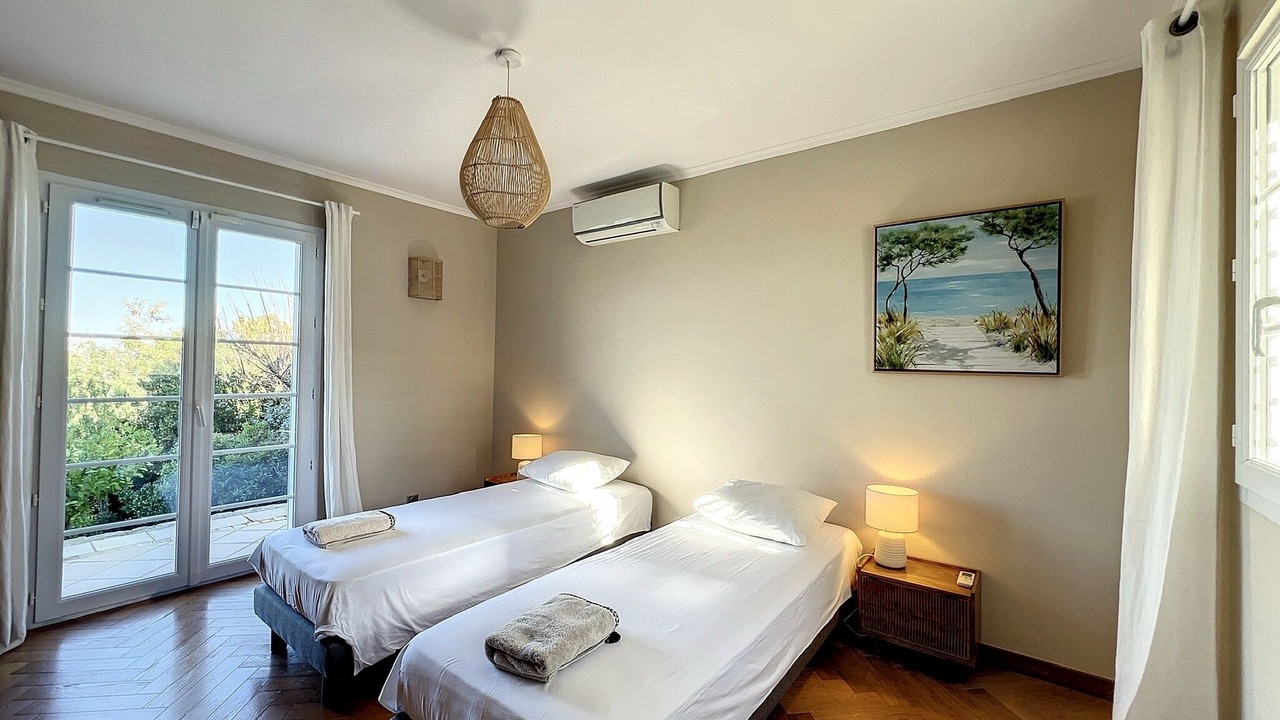 Photo of Bedroom in L'Ile-Rousse