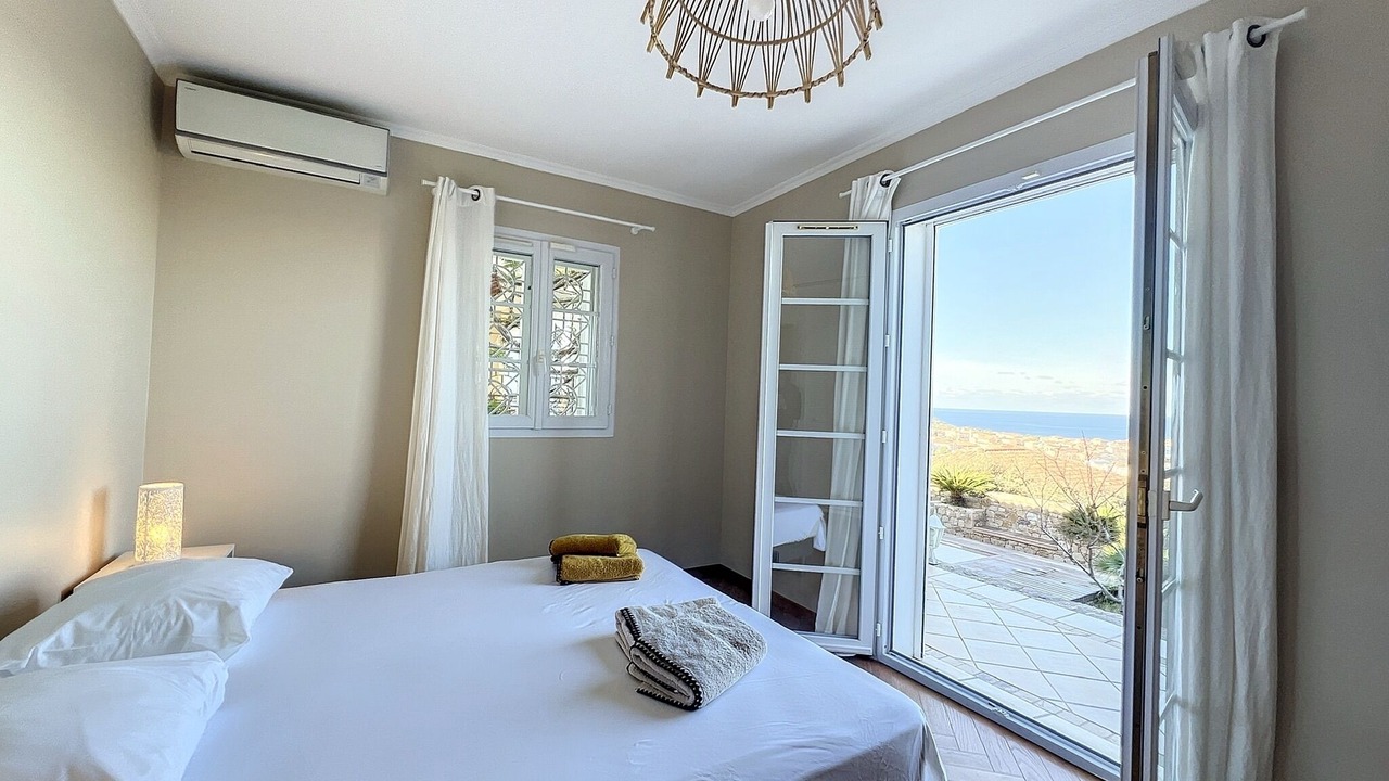 Photo of Bedroom in L'Ile-Rousse
