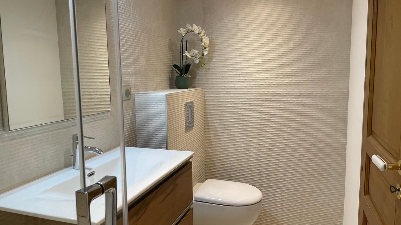 Photo of Bathroom in L'Ile-Rousse