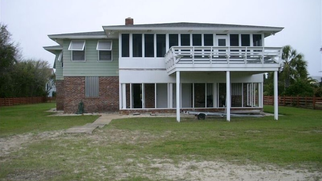 Photo of Others in Sullivan's Island