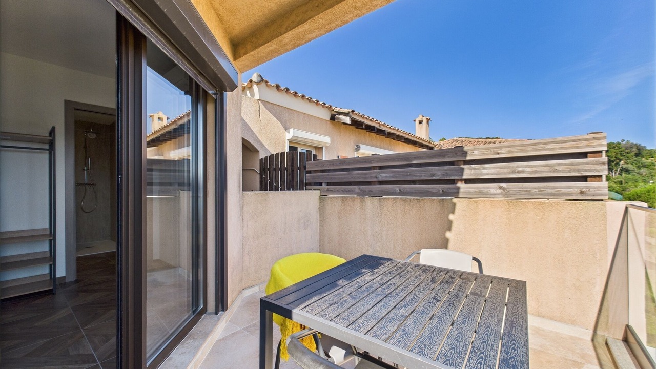 Photo of Patio Balcony in Verghia