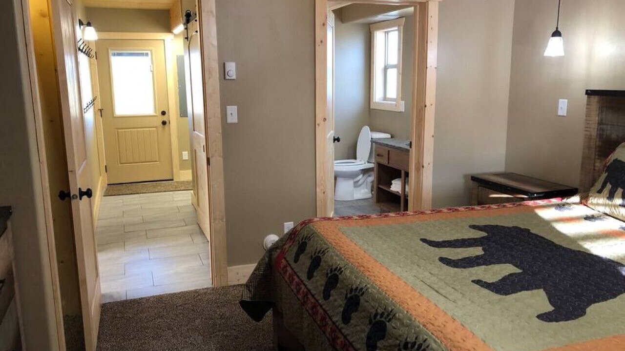 Photo of Bedroom in Island Park