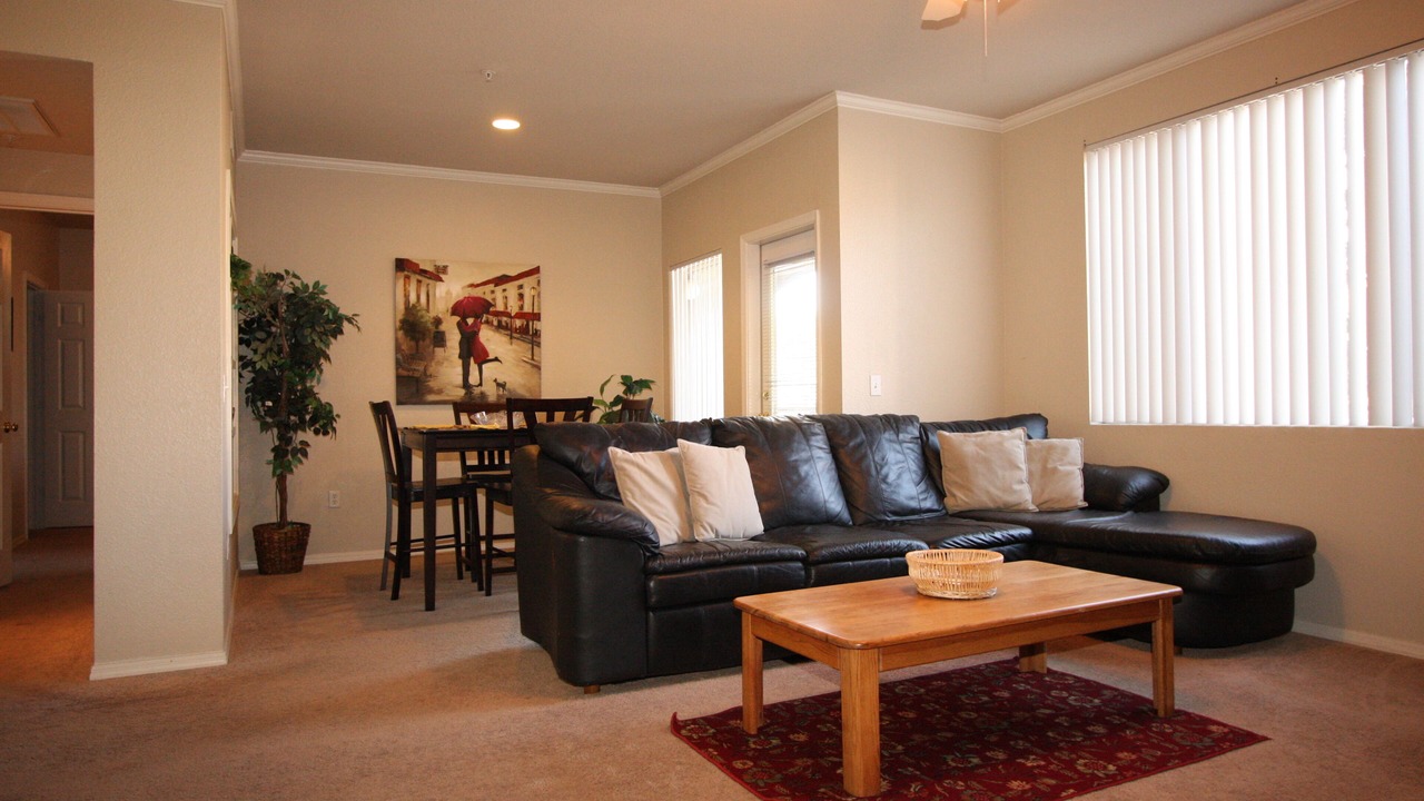 Photo of Livingroom in Camelback East