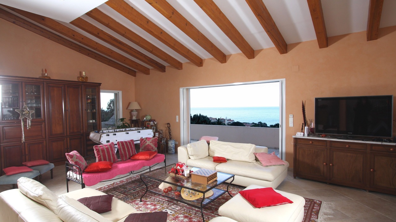 Photo of Livingroom in Algajola