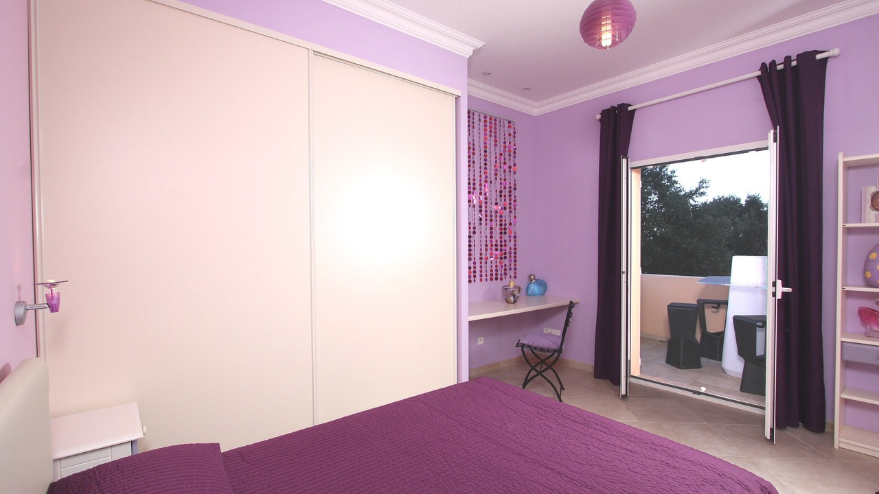 Photo of Bedroom in Algajola