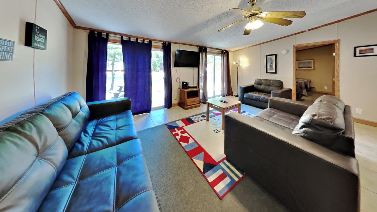 Photo of Livingroom in Put-in-Bay