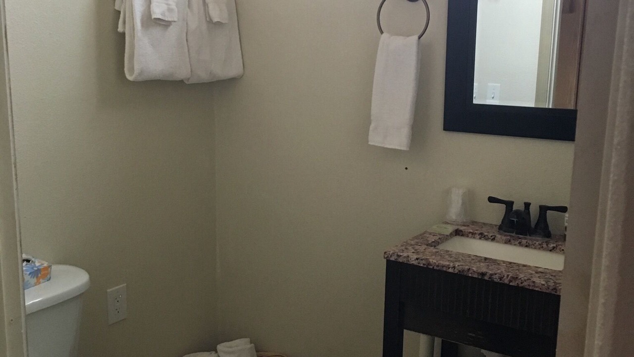 Photo of Bathroom in Reserve