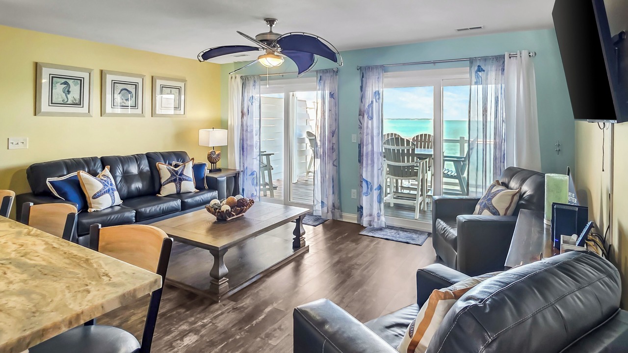 Photo of Livingroom in Put-in-Bay