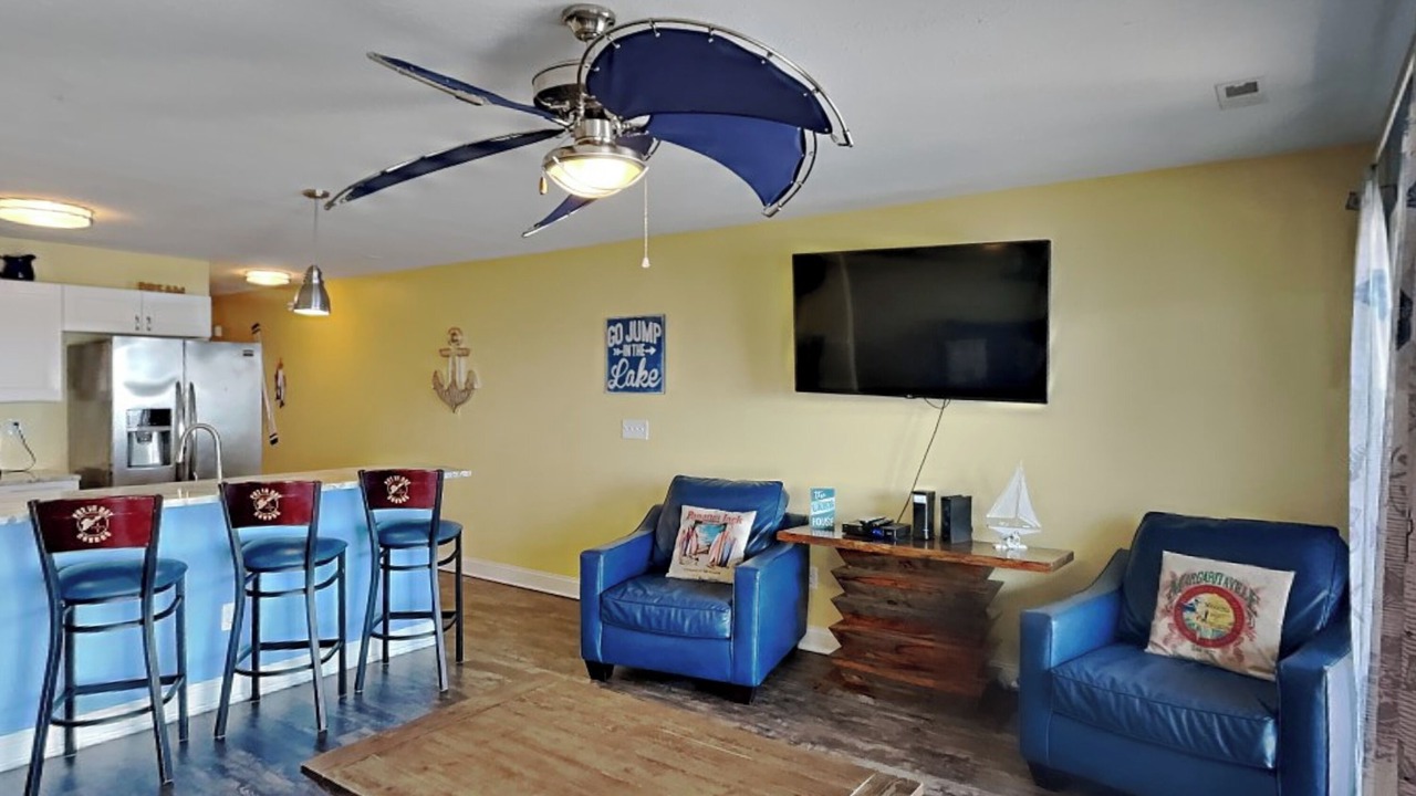Photo of Livingroom in Put-in-Bay