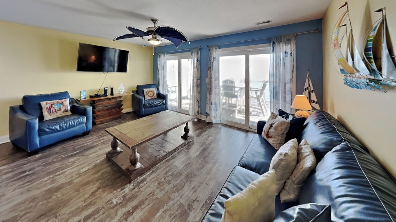 Photo of Livingroom in Put-in-Bay