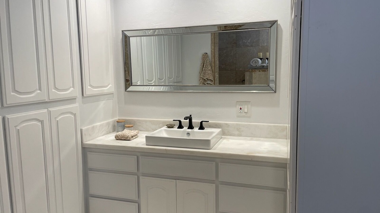 Photo of Bathroom in Callender