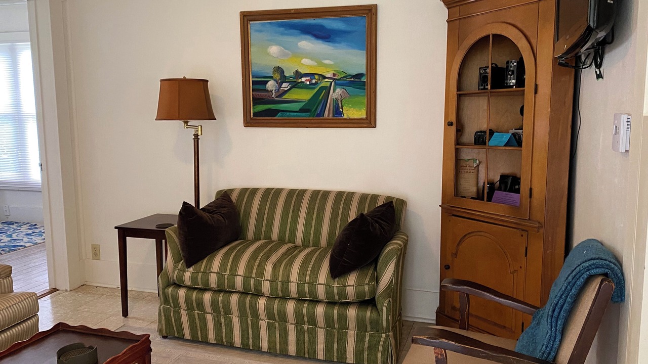 Photo of Bedroom in Boonville