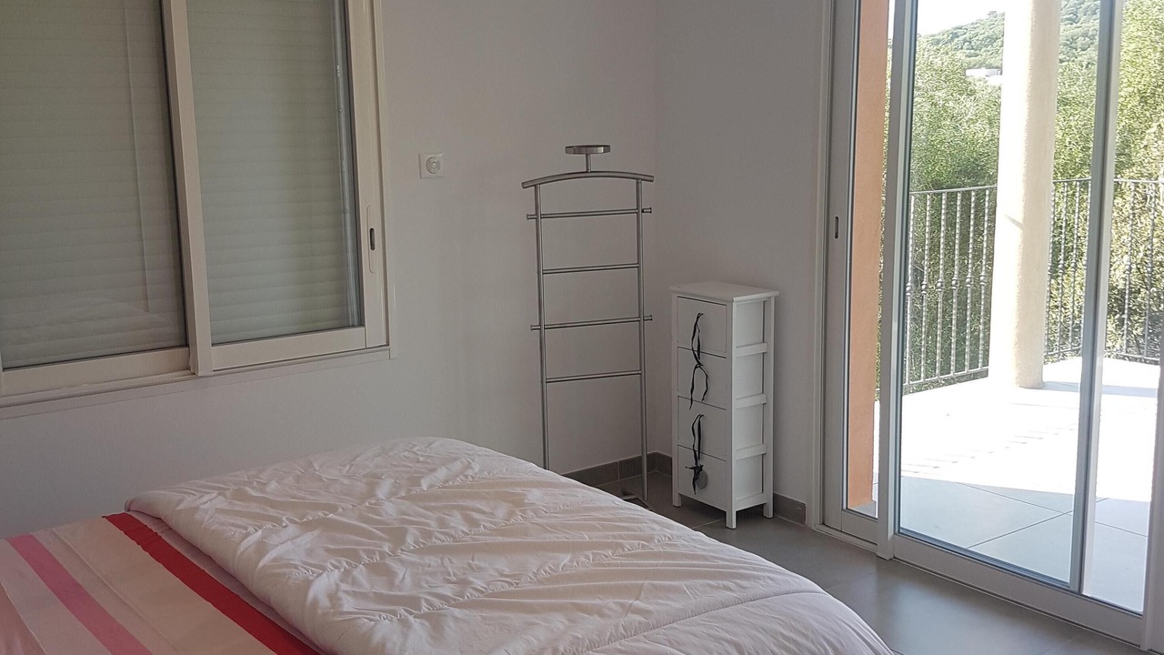 Photo of Bedroom in Olmeto