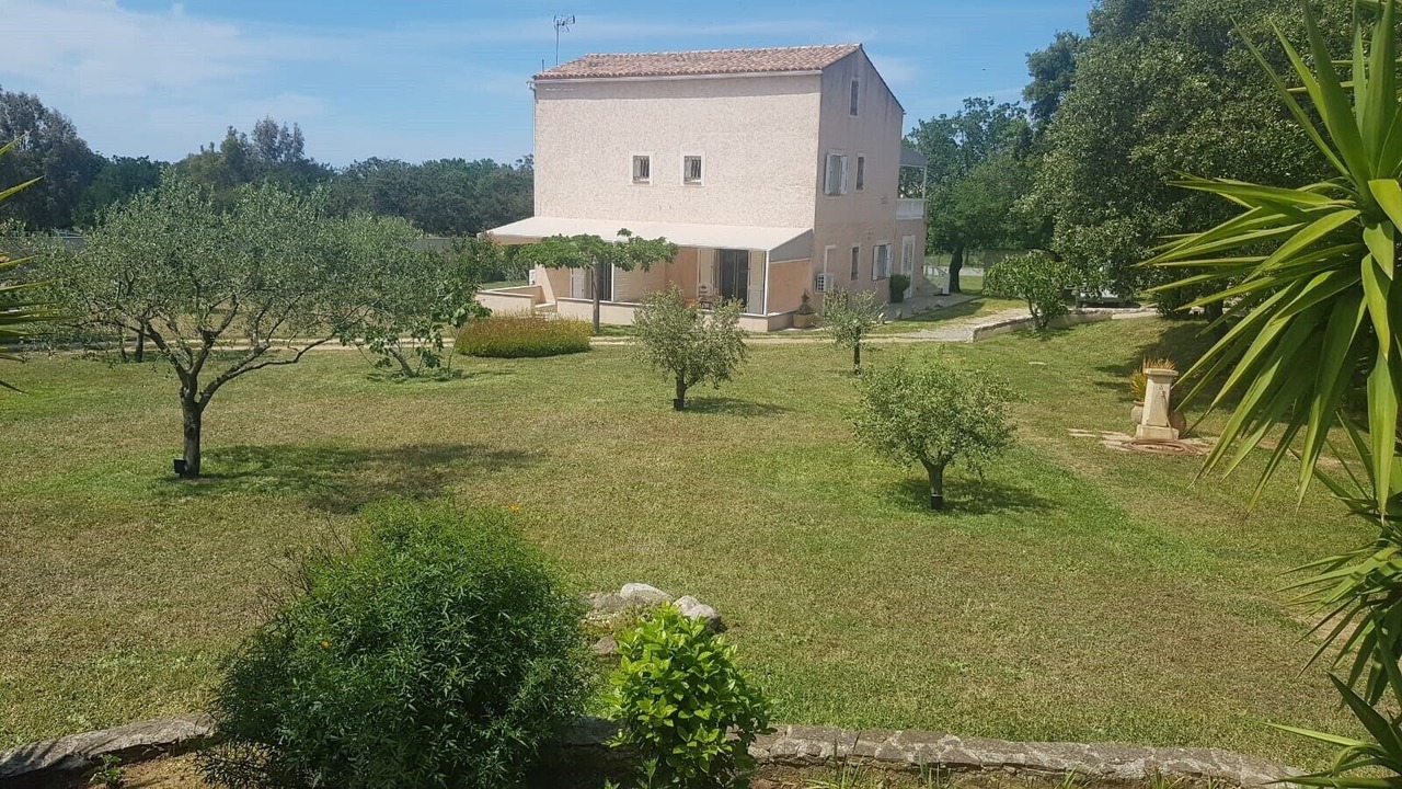 Photo of Outdoor in Pigna