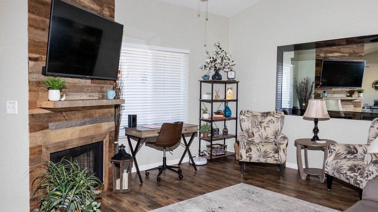 Photo of Livingroom in Alta Mesa Community Association