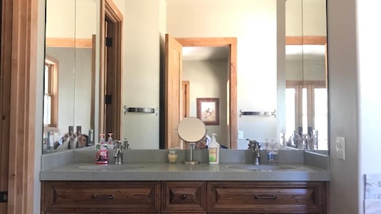Photo of Bathroom in Alpine