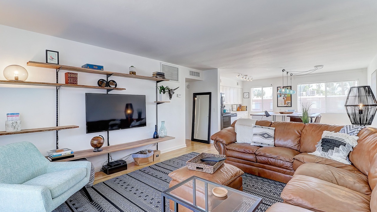 Photo of Livingroom in Arts District