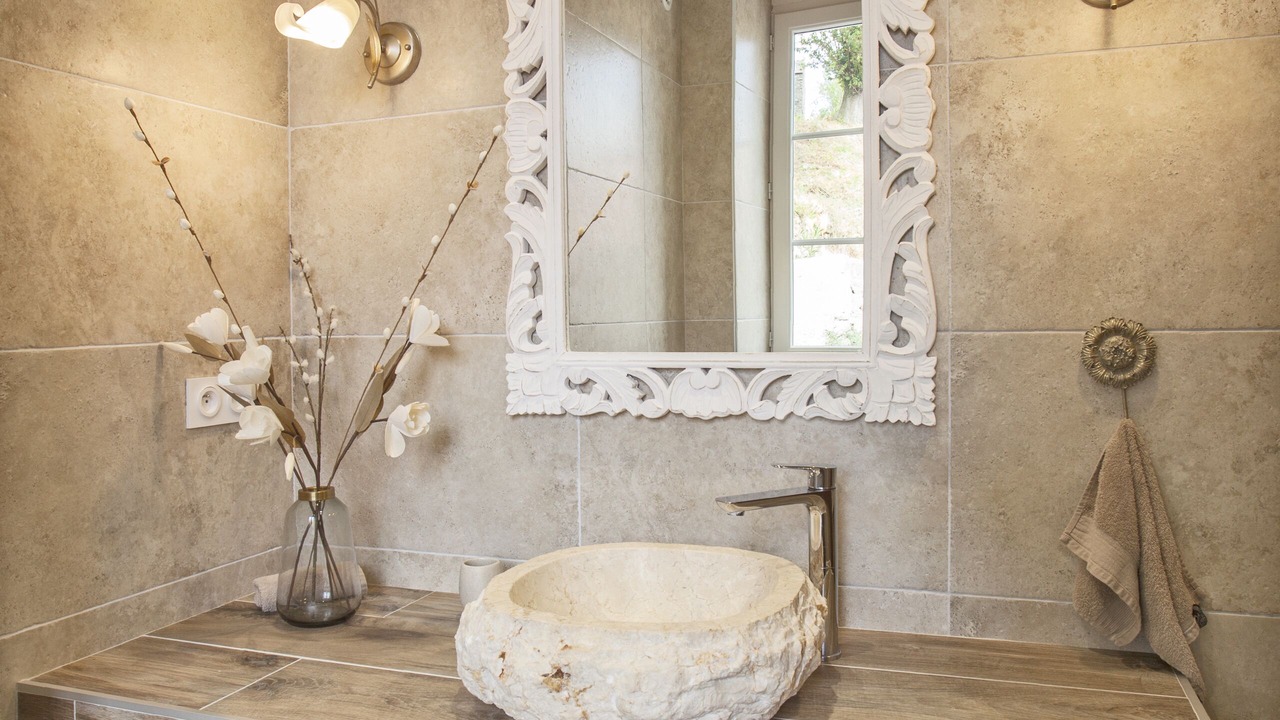 Photo of Bathroom in Valle-d'Alesani