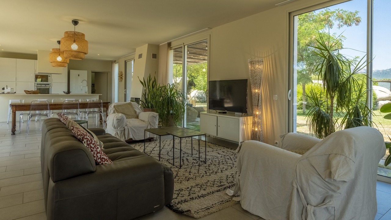 Photo of Livingroom in Pinarellu