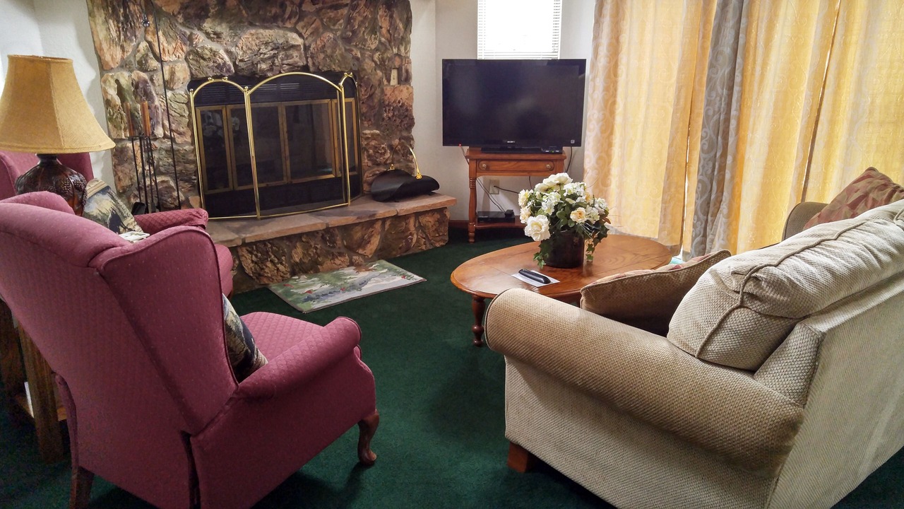 Photo of Livingroom in Pinetop